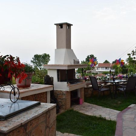 Апартаменти Gardenos Mamas Reas Віталадес Екстер'єр фото